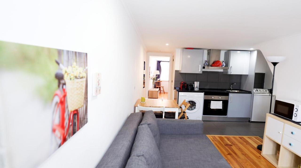 Apartment In Castelo Lissabon Buitenkant foto
