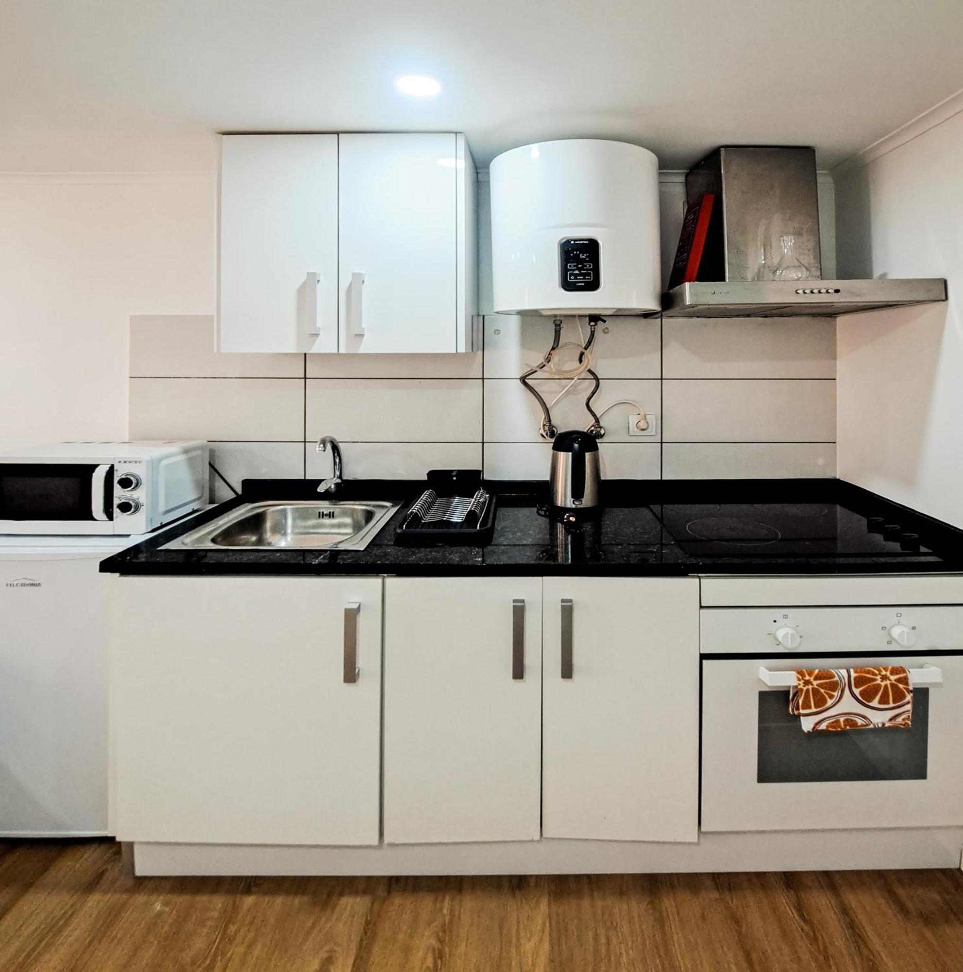 Apartment In Castelo Lissabon Buitenkant foto